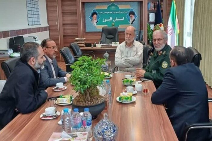 تحریف دفاع مقدس ؛ تهدید برای هویت ملی